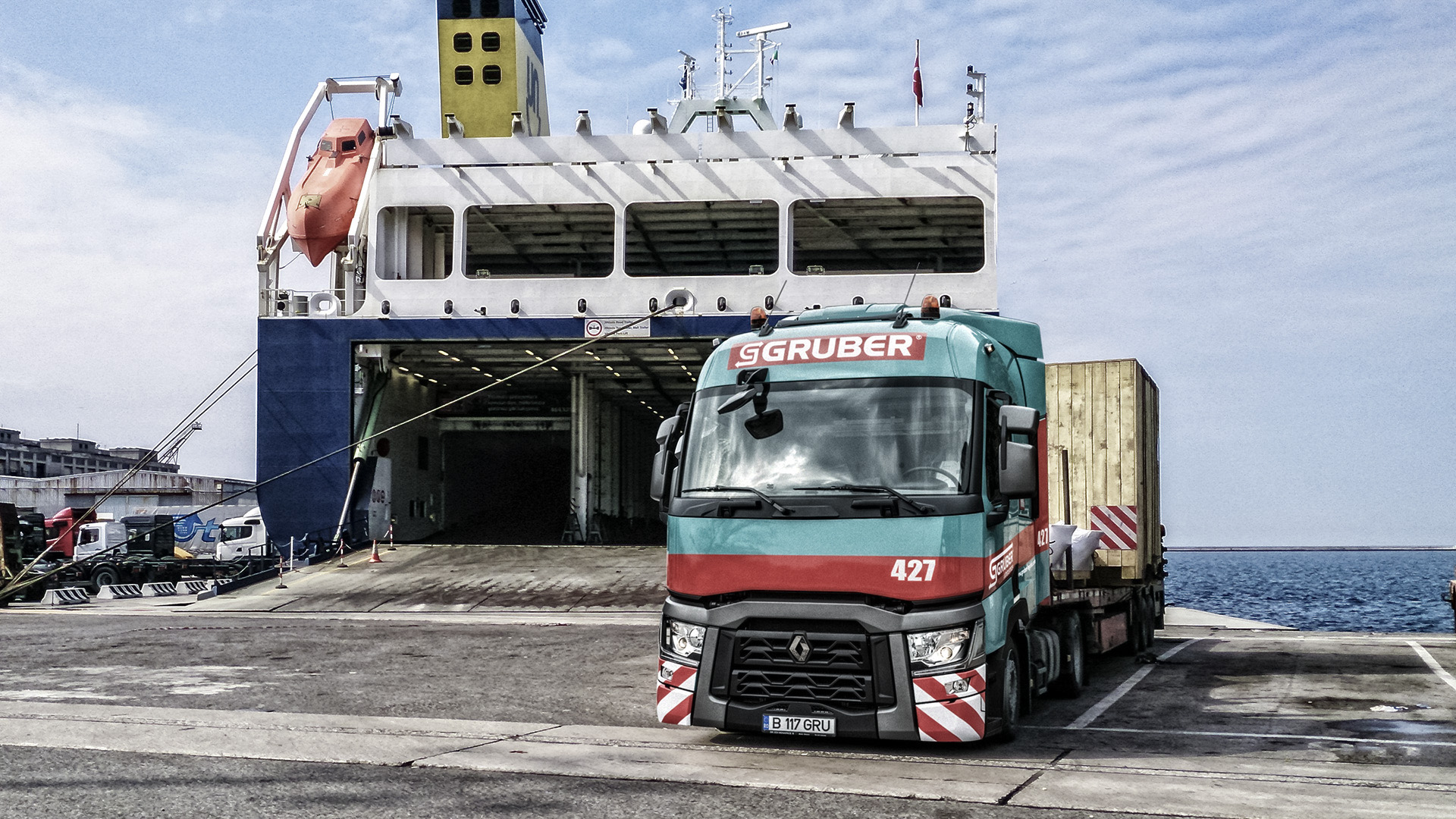 GRUBER Logistics investe nel trasporto marittimo con la nuova filiale di Napoli